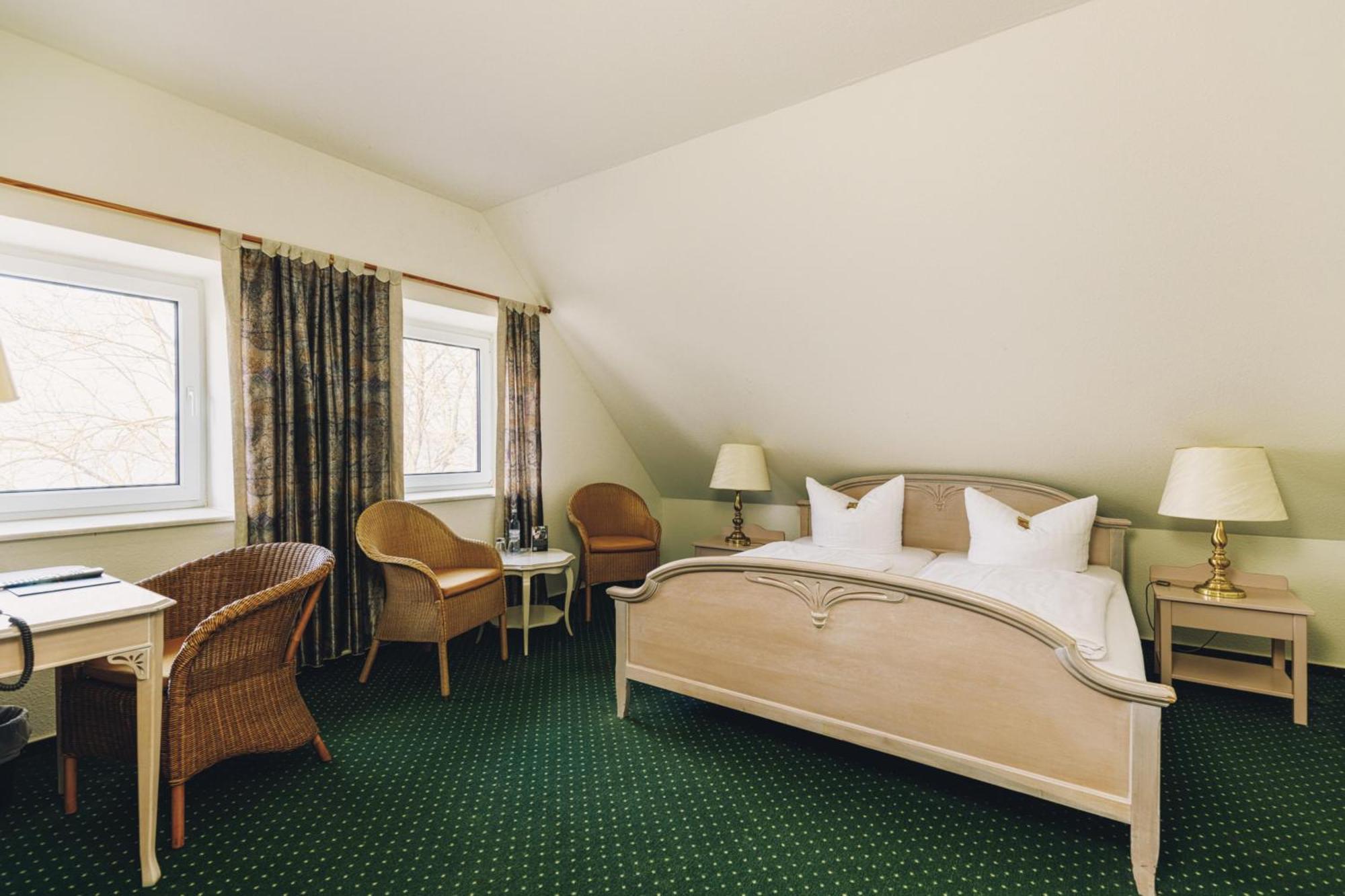 Seehotel Heidehof Klein Nemerow Ngoại thất bức ảnh